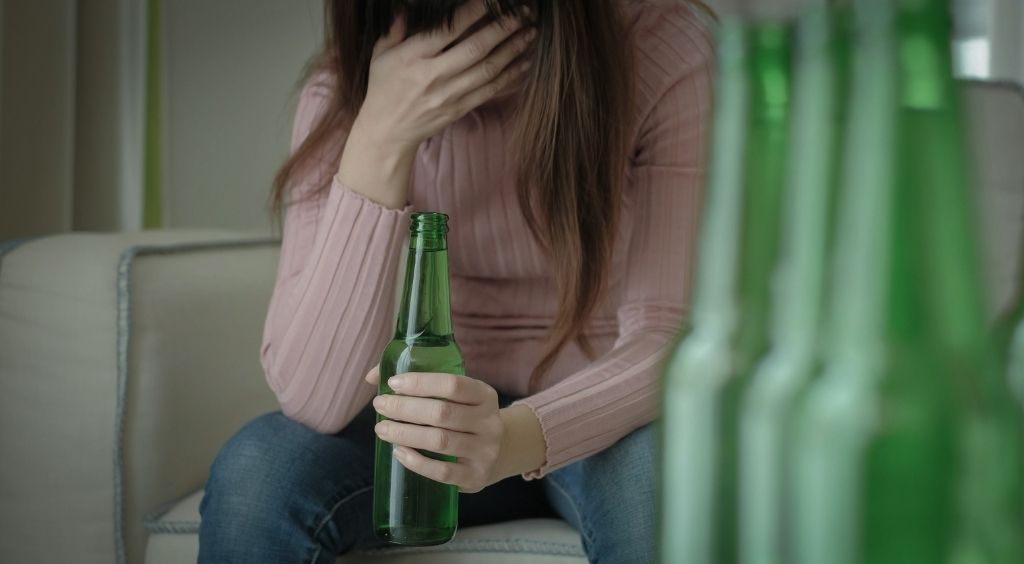 alcohol abuse vs alcoholism